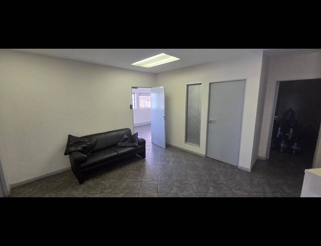 470M² OFFICE TO LET IN NELSPRUIT CENTRAL